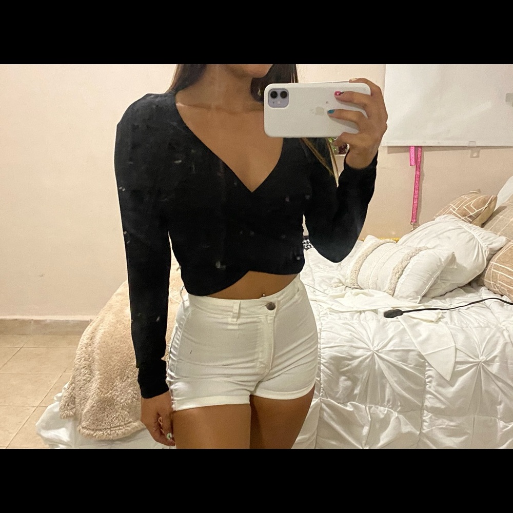 BLACK TOP LONG SLEEVE